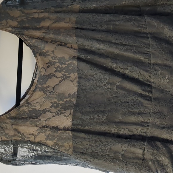 Kiyonna Luna Lace Dress - 4X - Picture 6 of 8